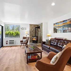 Apartment Heavenly Lakeside Retreat Close To Downtown, South Lake Tahoe